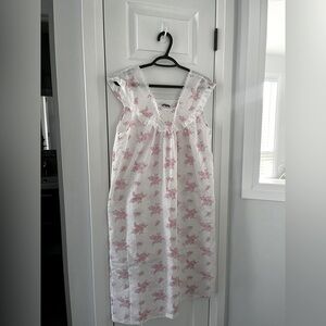 Vintage  Sears Traditions Women's Floral Nightgown Size‎ Small Lace feminine